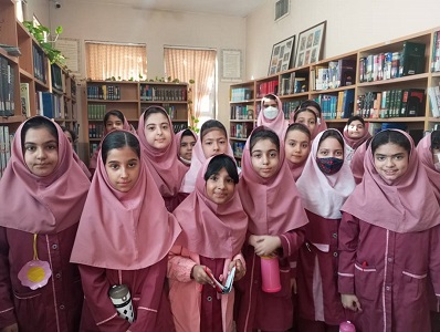 بازدید مدارس از کتابخانه علامه امینی